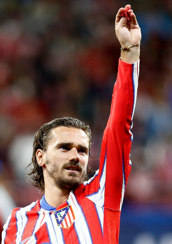 摩纳哥迎西甲关键赛；清晨绝杀压哨；信心回归；高层口径保持一致(博洛尼亚vs摩纳哥最新专家精准比分预测)